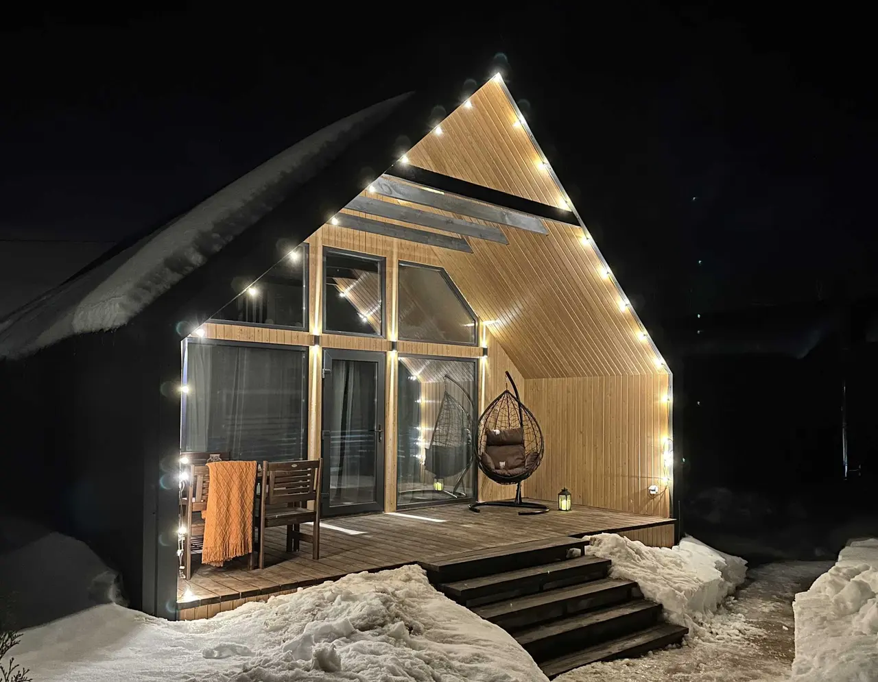 посёлок Анашкино: База отдыха URoom Барн 4