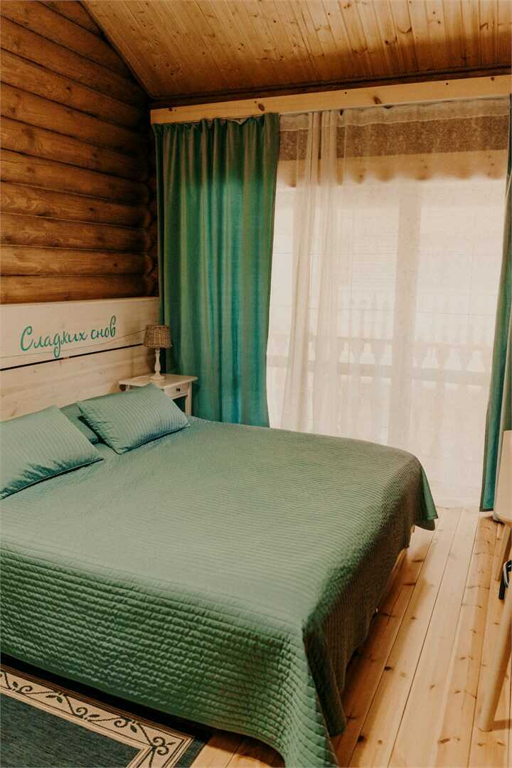Эсто-Садок: Снегири Village