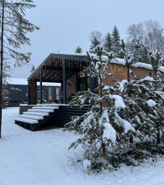 Петрово: Garnet Holiday Мир