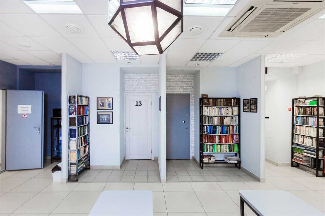Омск: Hotel Lucky на Набережной