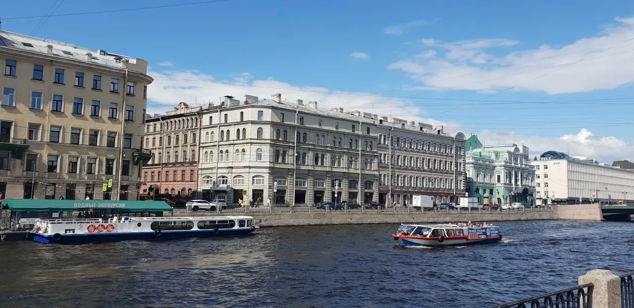 Санкт-Петербург: Арт-отель Фонтанка 67