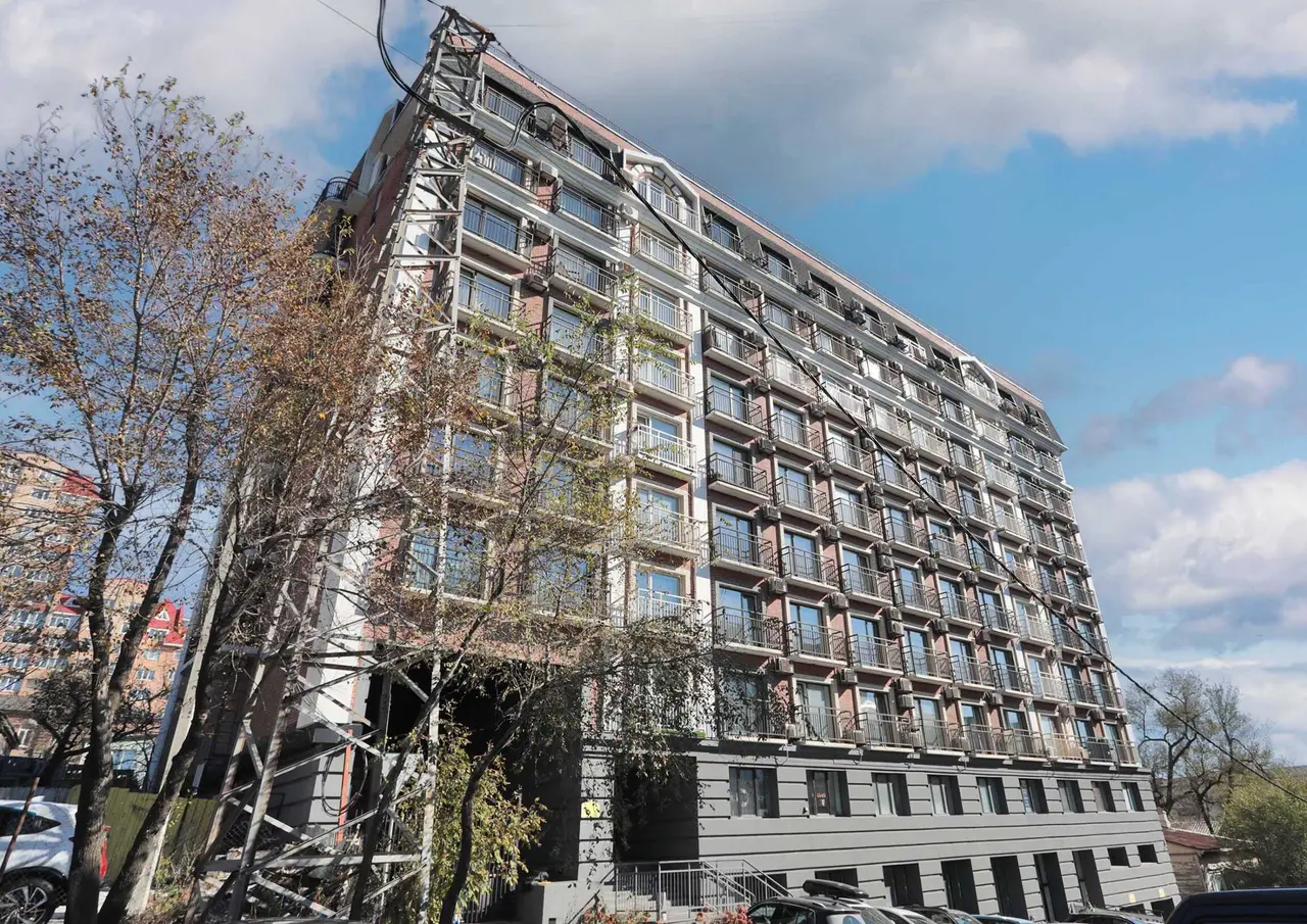 Владивосток: Vlad apartments Grey Studio