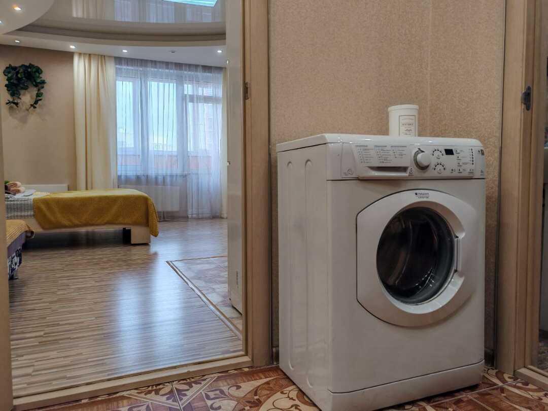 Тюмень: 50 Лет ВЛКСМ 13/1