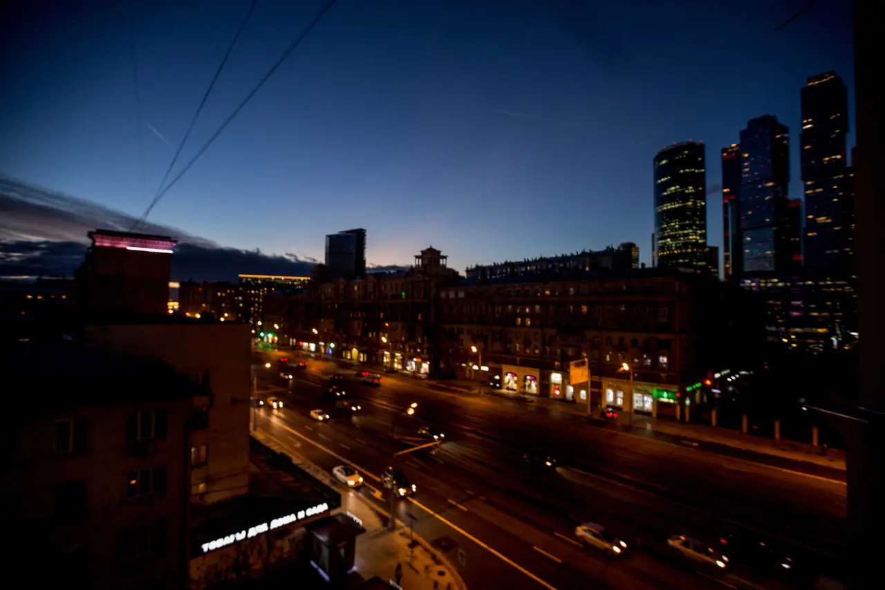 Москва: Четырёхкомнатная квартира на Кутузовском проспекте 27