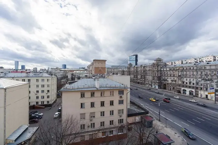 Москва: Четырёхкомнатная квартира на Кутузовском проспекте 27