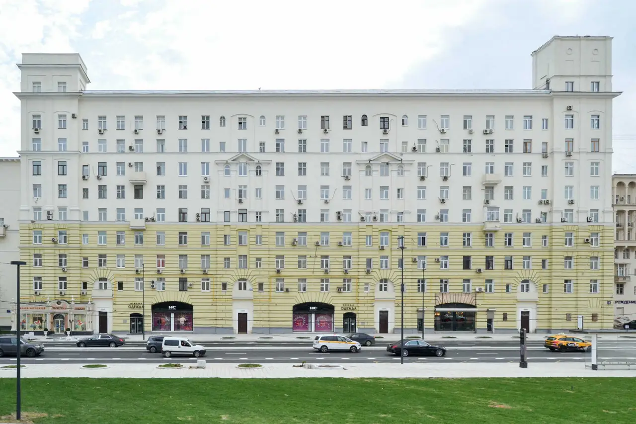 Москва: Трёхкомнатная квартира у м. Киевская