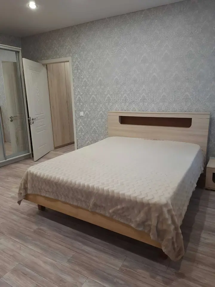 Новомосковск: Апартаменты у центральной площади
