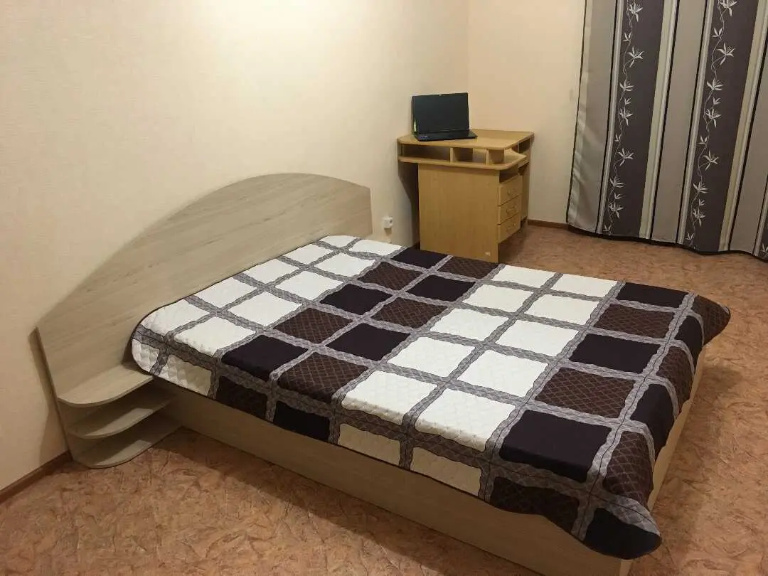 Пермь: Пpосторная двухкомнатная квартиpа в новом доме