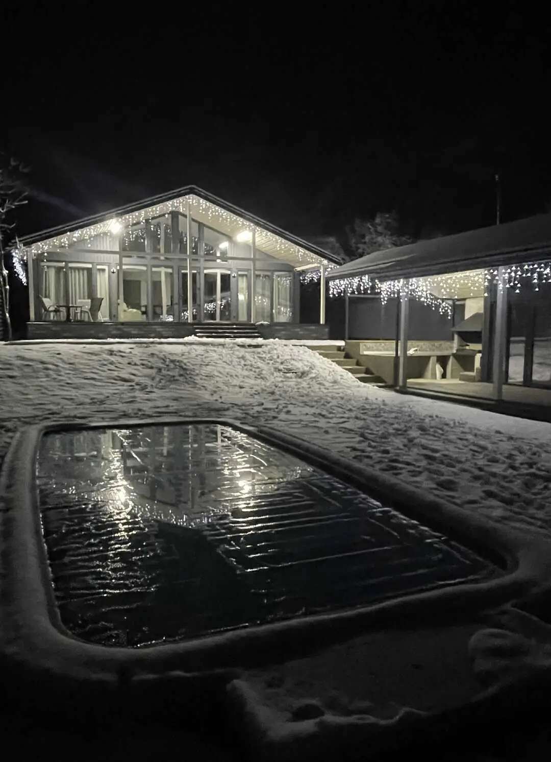 Азовское сельское поселение: Graphit house