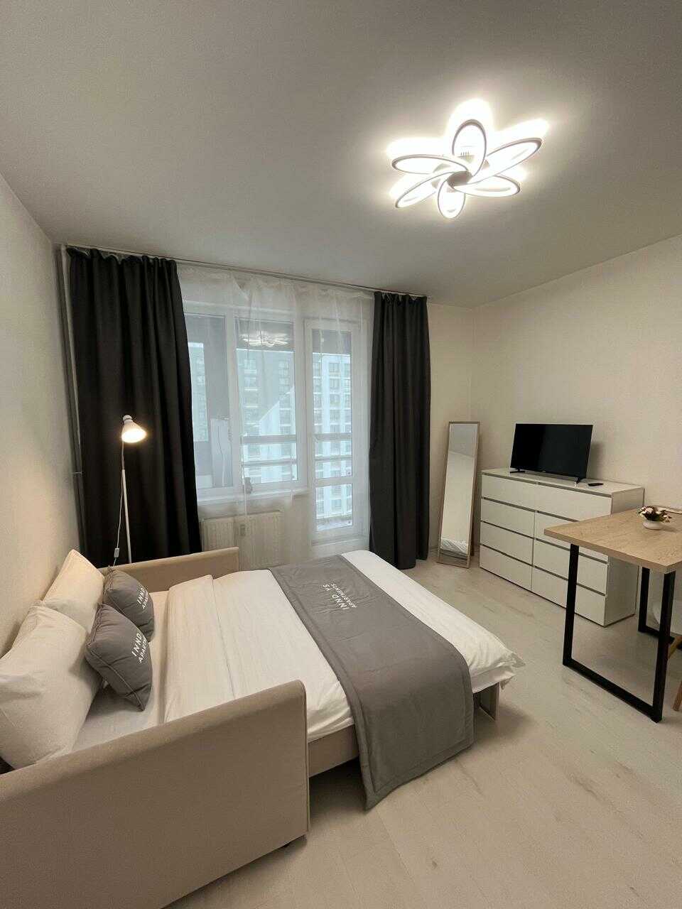 Санкт-Петербург: Inndays Apartments на Планерной 95к1