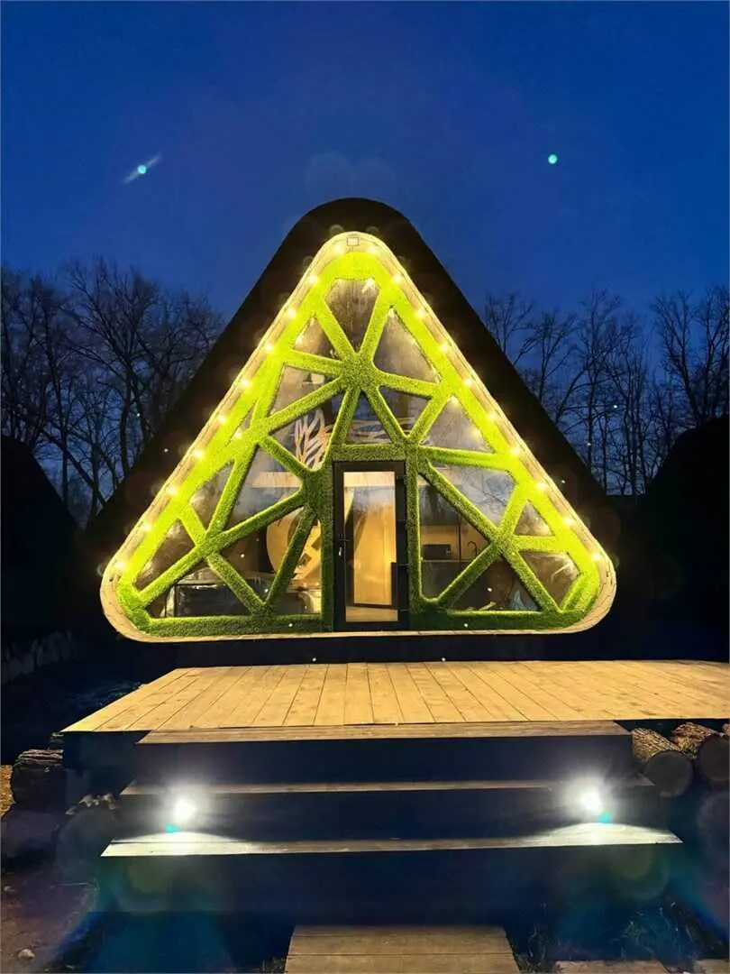 Энгельс: Турбаза "Робинзон - Eco Village"