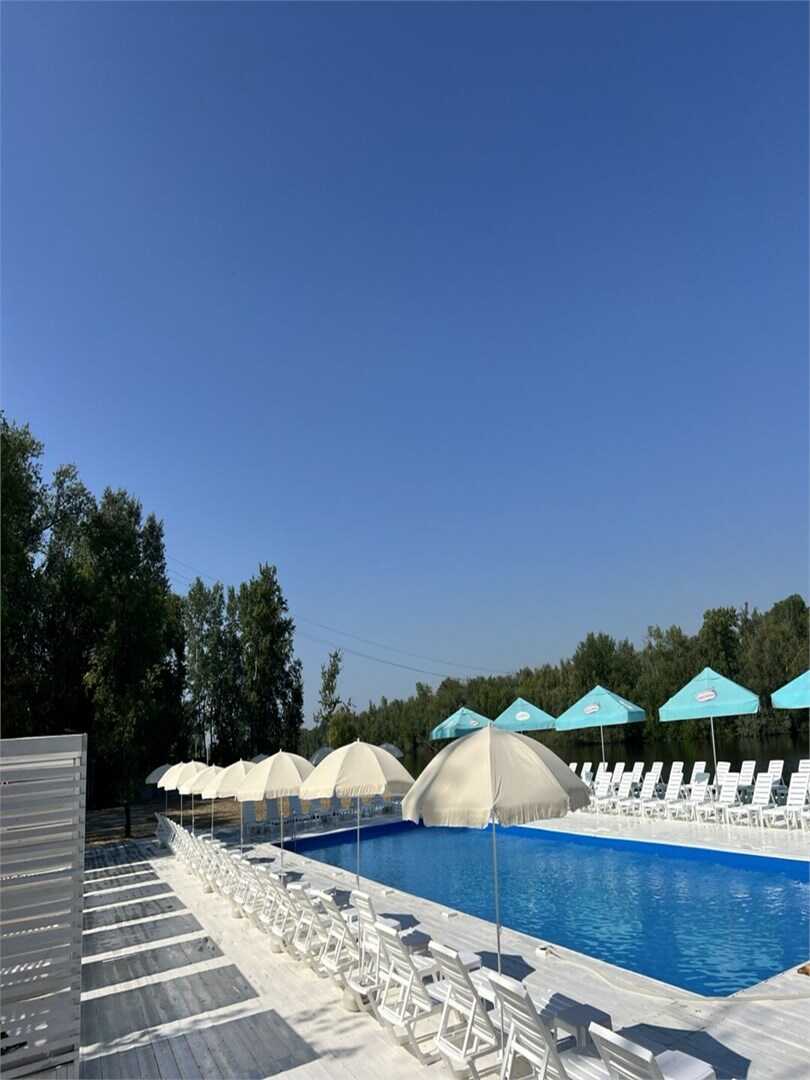 Энгельс: Турбаза "Робинзон - Eco Village"