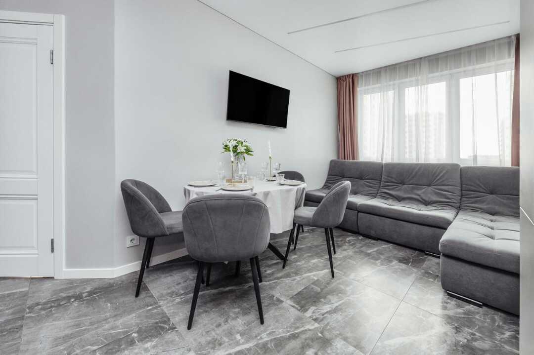carousel image 1