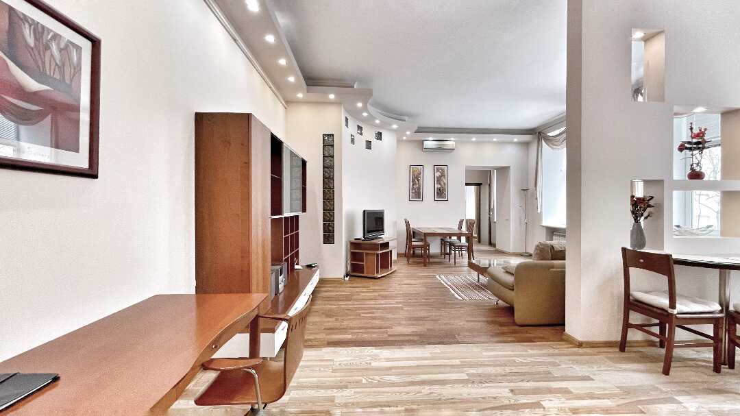 Санкт-Петербург: Апартаменты Elite Realty на Караванной 11