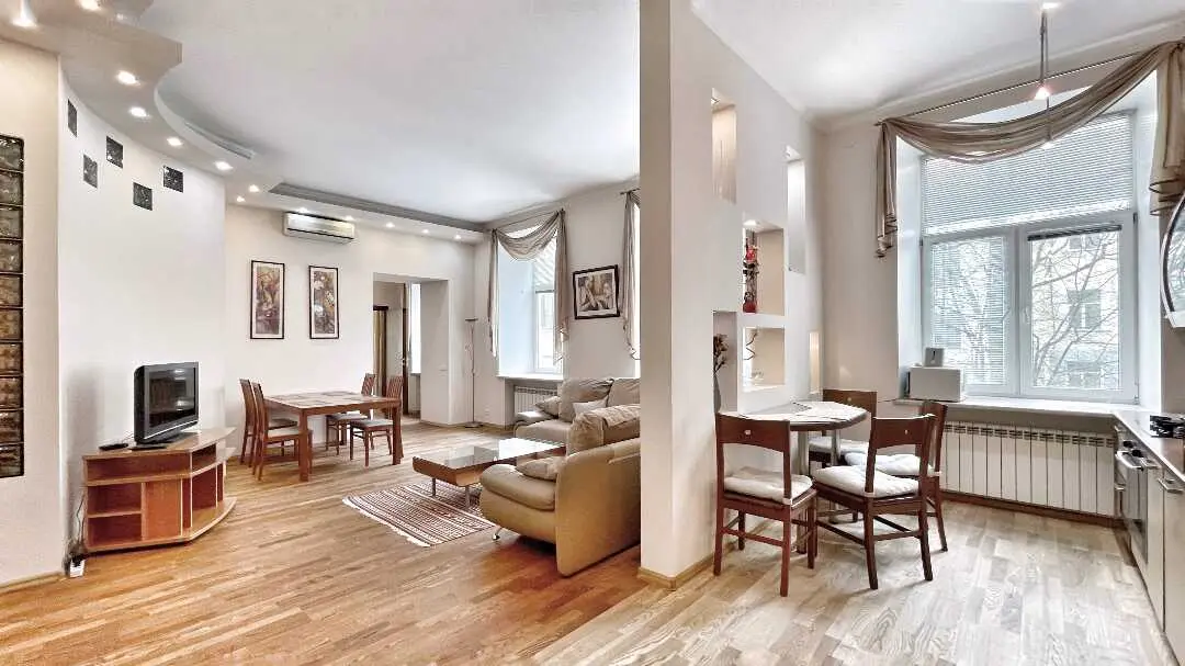 Санкт-Петербург: Апартаменты Elite Realty на Караванной 11