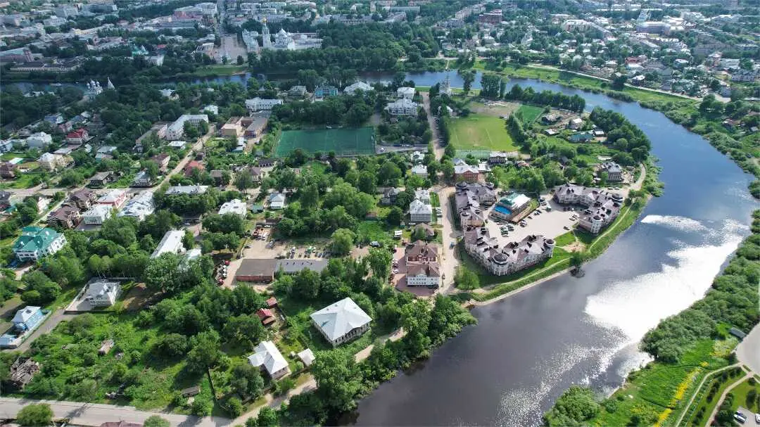Вологда: Апарт-отель "Вологодские Берега"