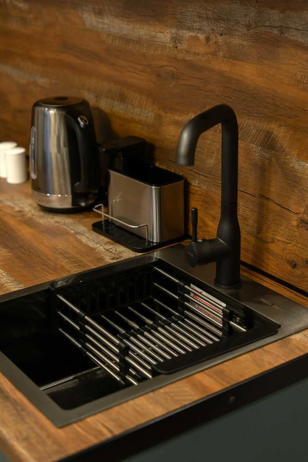 Сочи: Апартаменты TRUST APART с видом на море