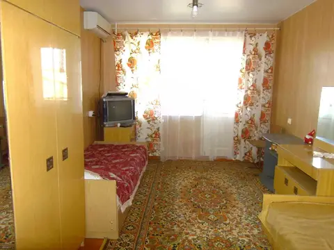 Двухкомнатная квартира на Энгельса, 4А — фото 1