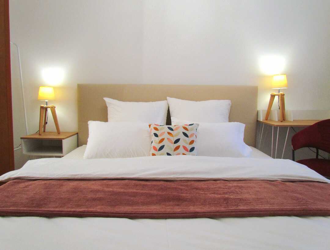 Москва: Апартаменты на Маршала Бирюзова 18