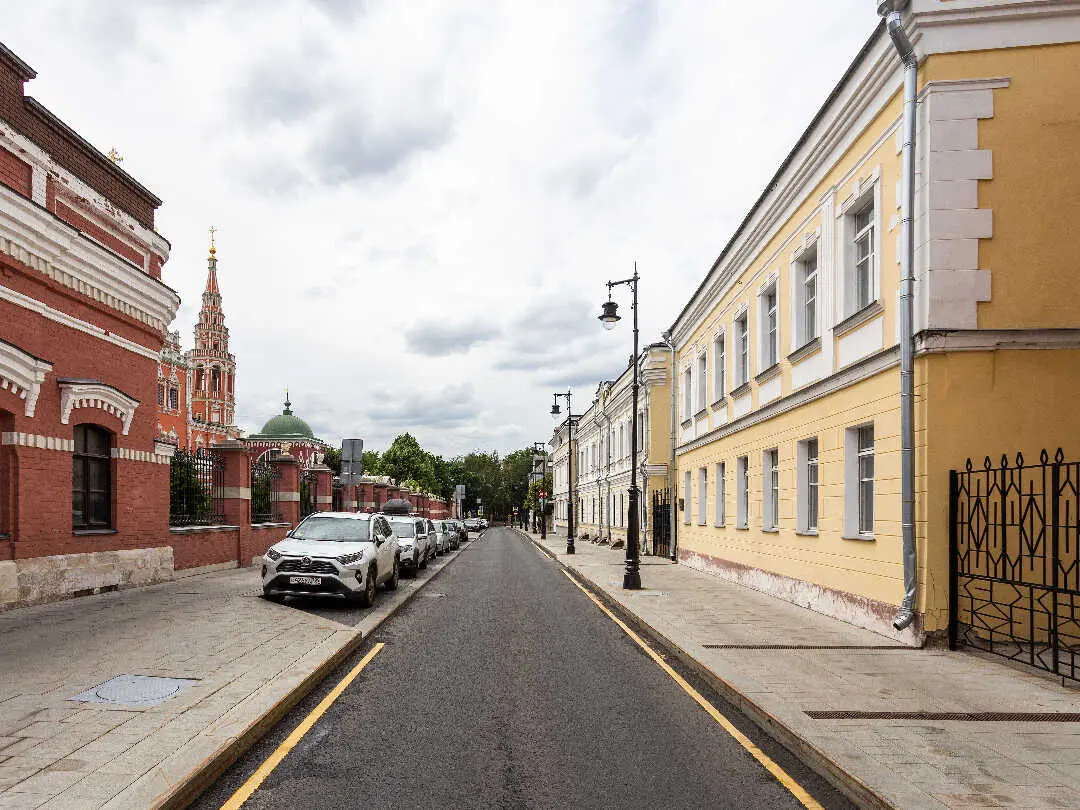 Москва: Тихонов на Ордынке