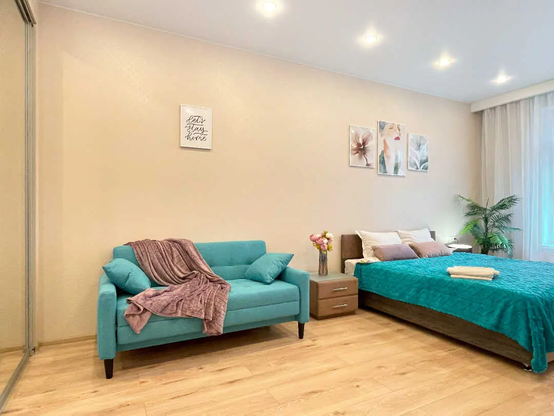Москва: Просторные апартаменты Like Home Apartment у м. Рассказовка.