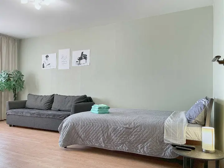 Москва: Просторные апартаменты Like Home Apartment у м. Озёрная