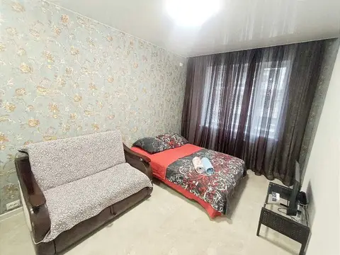 Квартира На Зырина, 17 — фото 1