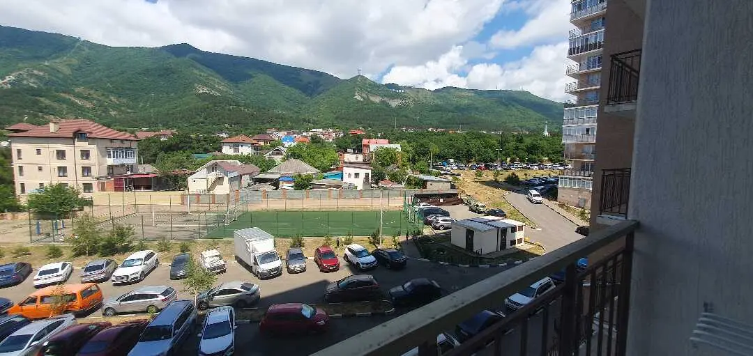 Геленджик: Уютная и комфортная квартира с видом на море и горы в центре Геленджика