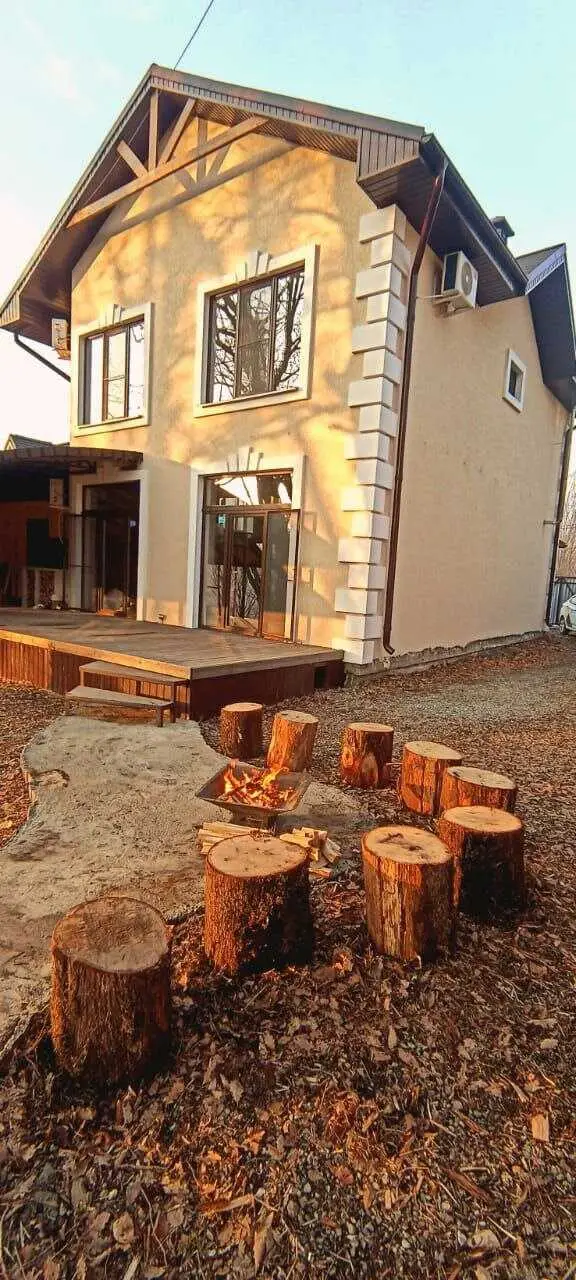 Сочи: Дом на Волковке