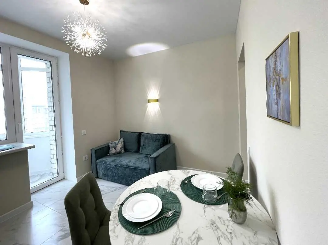 Казань: 1-к. квартира, 50 м², 3 кровати