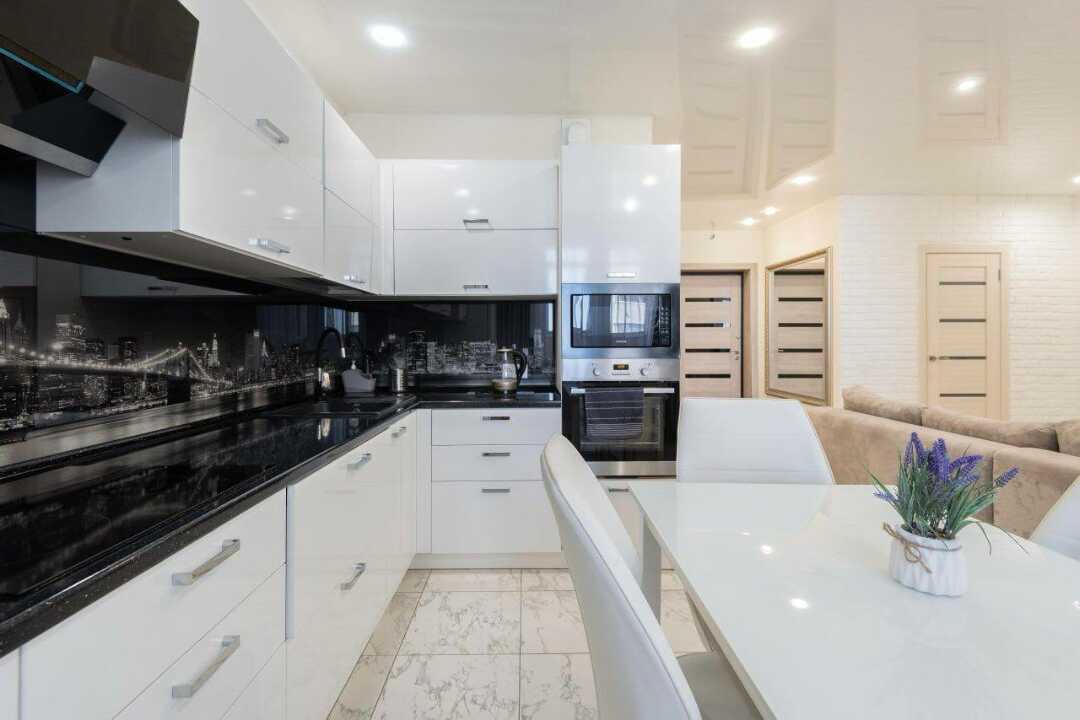 Казань: 1-к. квартира, 50 м², 2 кровати