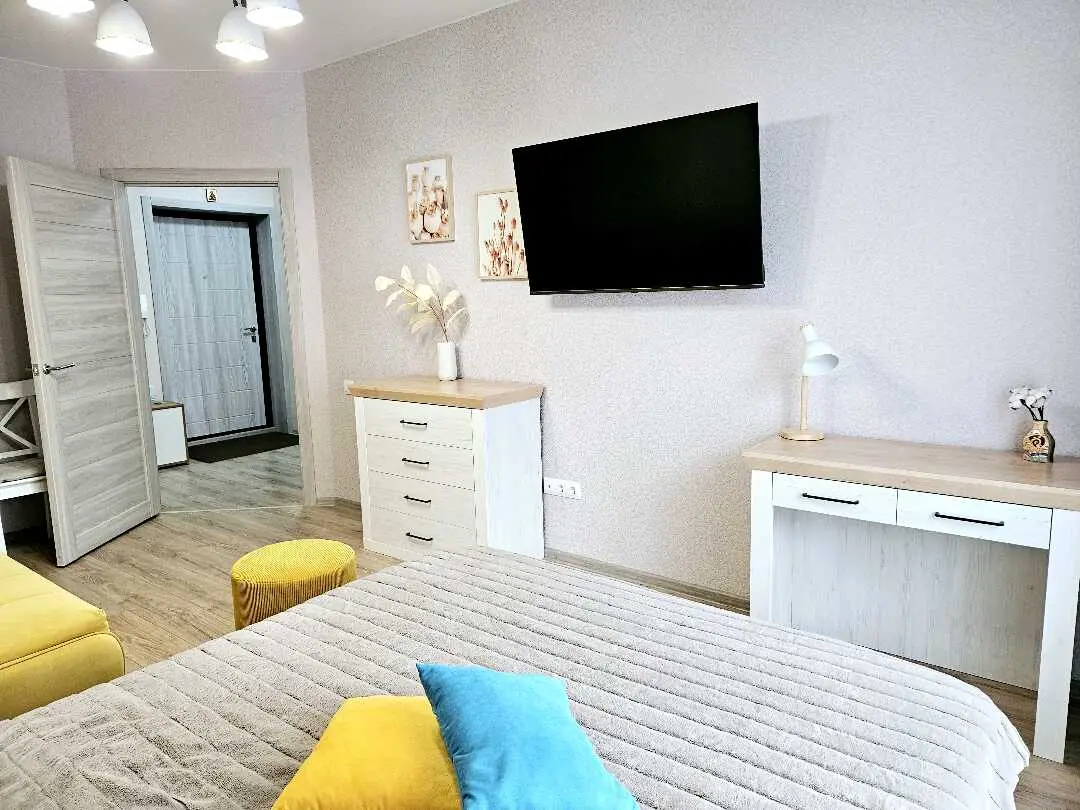 Воронеж: ORent ЖК "Европейский" "Желтая"