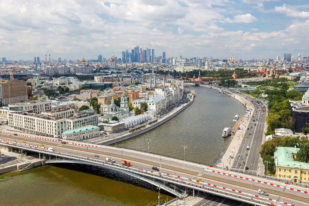Москва: Сталинские высотки: Люкс с видом на Кремль