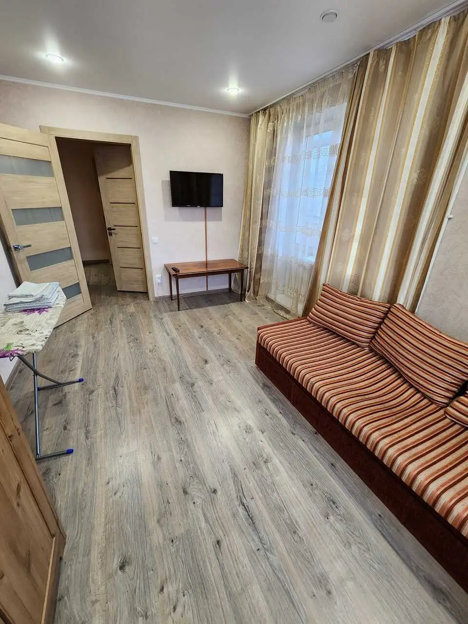 carousel image 2