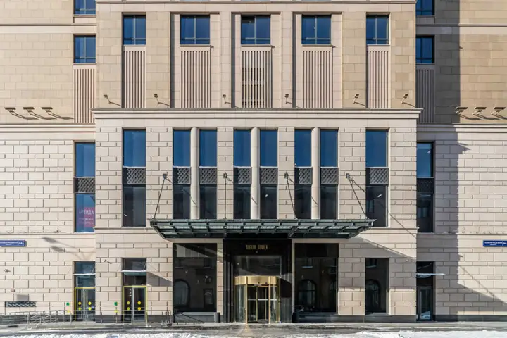 Москва: Alcon Tower