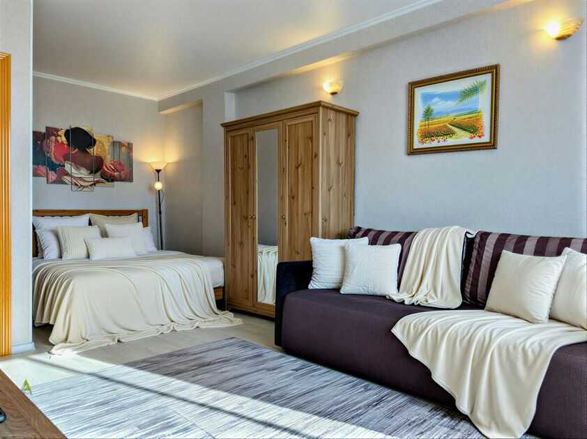 carousel image 0