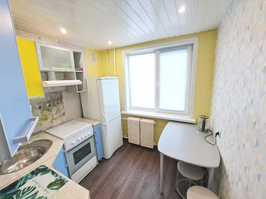 Краснокамск: 2-х комнатная квартира, проспект Маяковского, 2