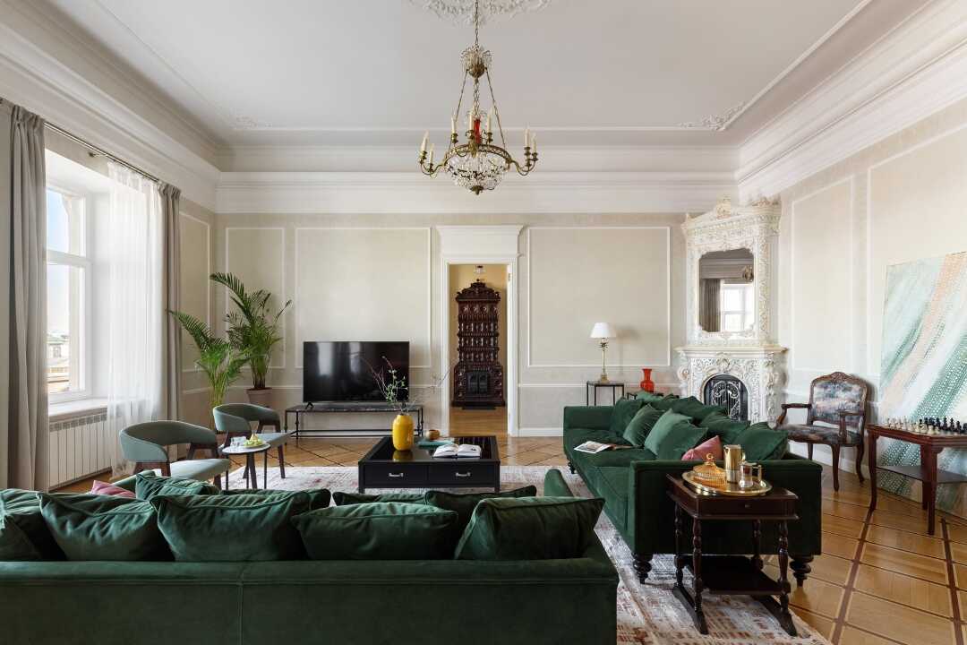Тула: Minin Apartments c видом на Исаакиевский Собор 210м²
