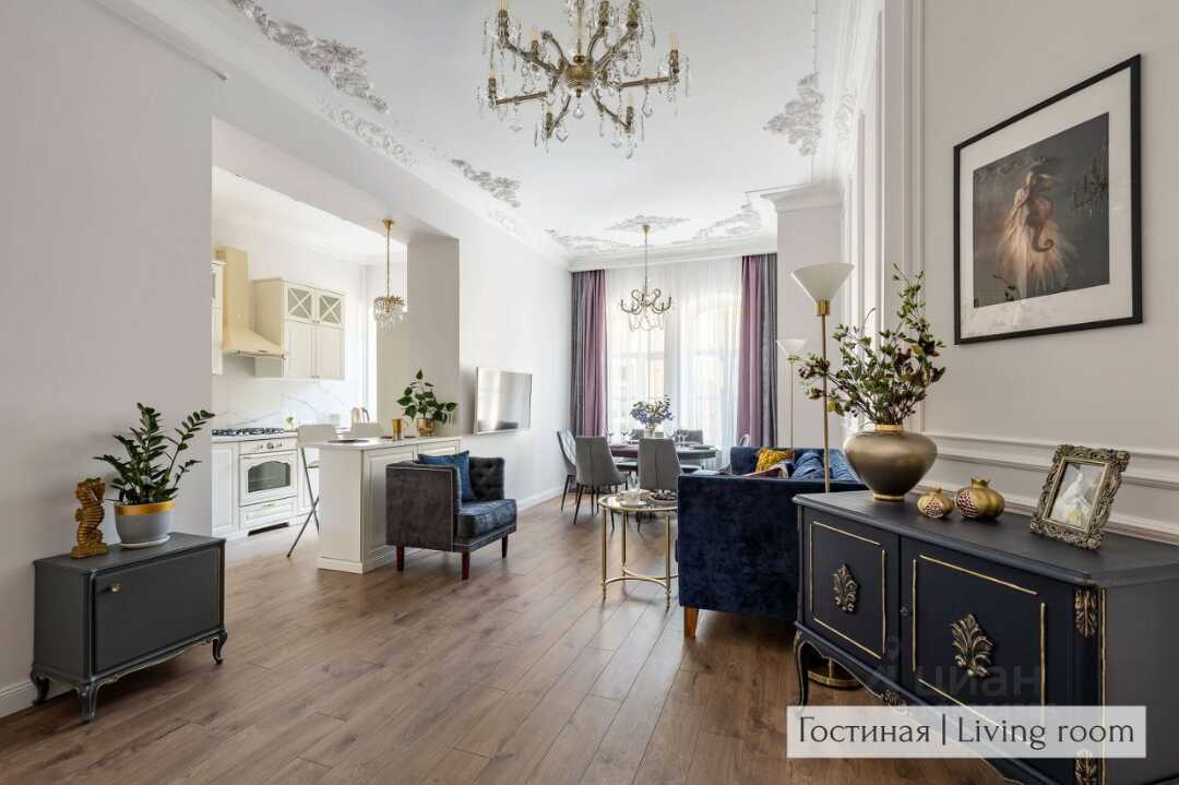 Санкт-Петербург: Minin Apartments Винтажные 120м²
