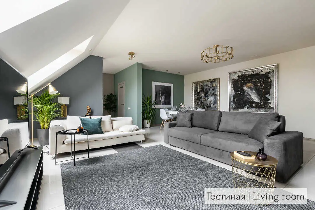 Санкт-Петербург: Minin Apartments Мансарда c балконом 170м²