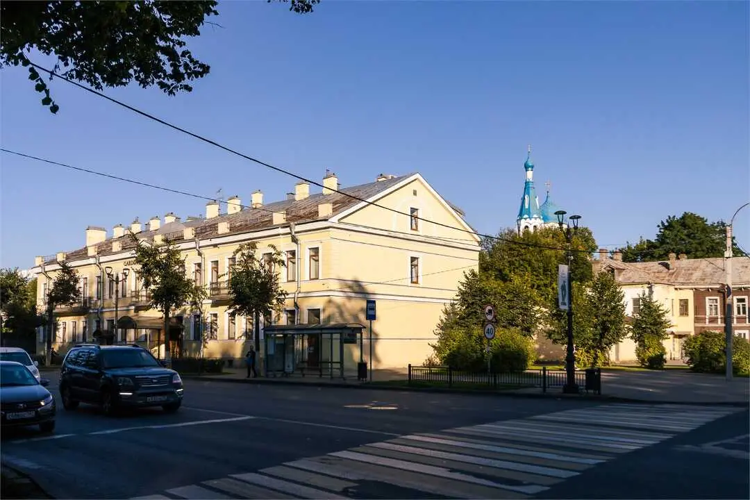 Гатчина: Голден Отель