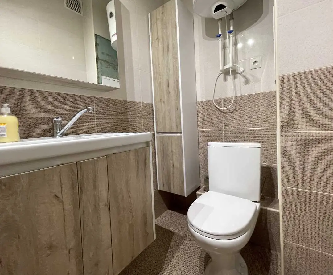 Казань: Двухкомнатная квартира, 80 м², 2 кровати