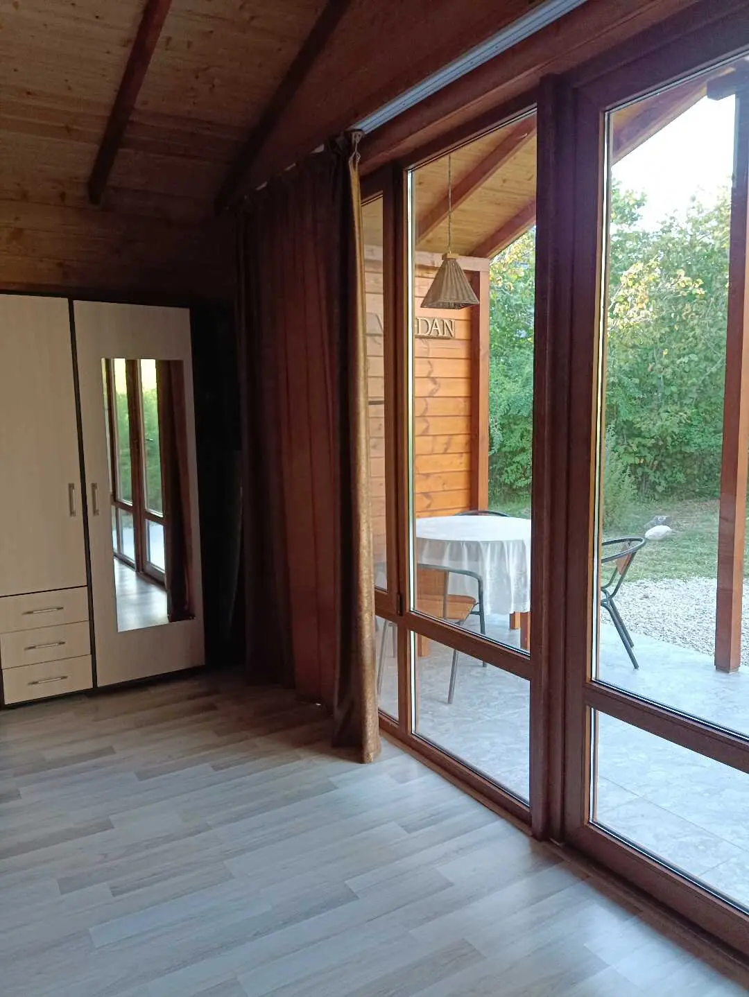 Цандрыпш: Chalet Vardan