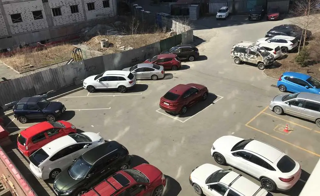 Владивосток: Владивосток Рент на ул.Комсомольская 25б