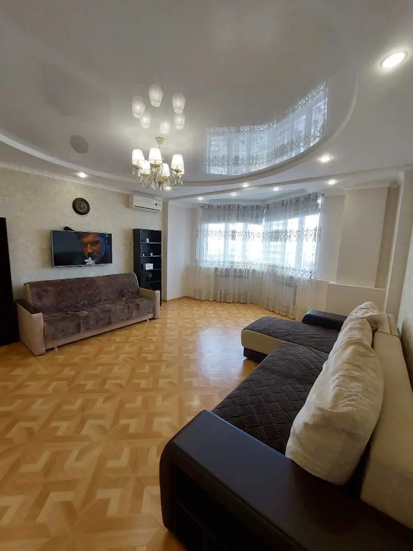 Самара: Домашняя просторная "Москва" Luxsury apartaments "YarApart"