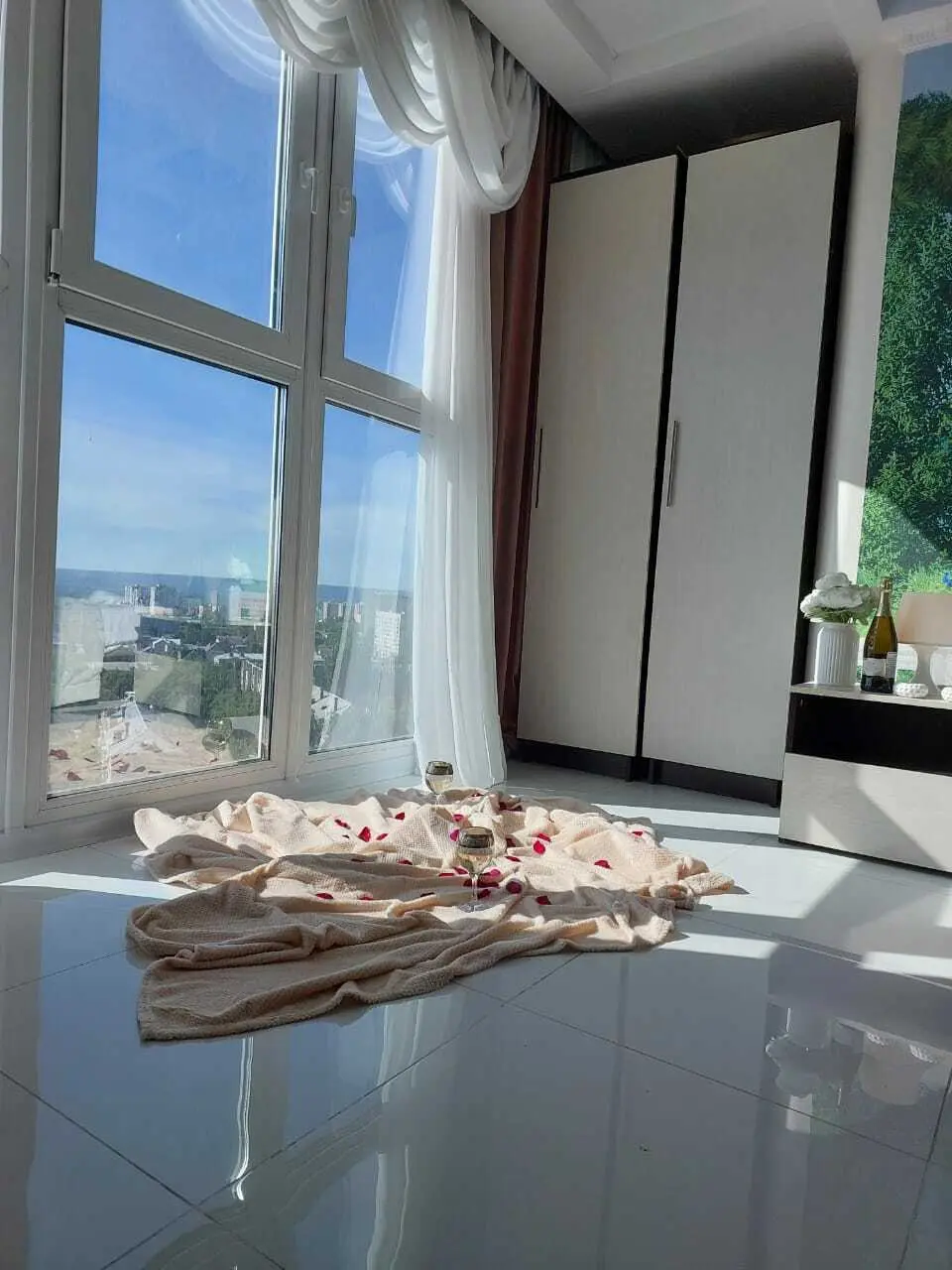 Самара: Эффектная видовая "Белоснежка" Luxsury apartaments "YarApart"