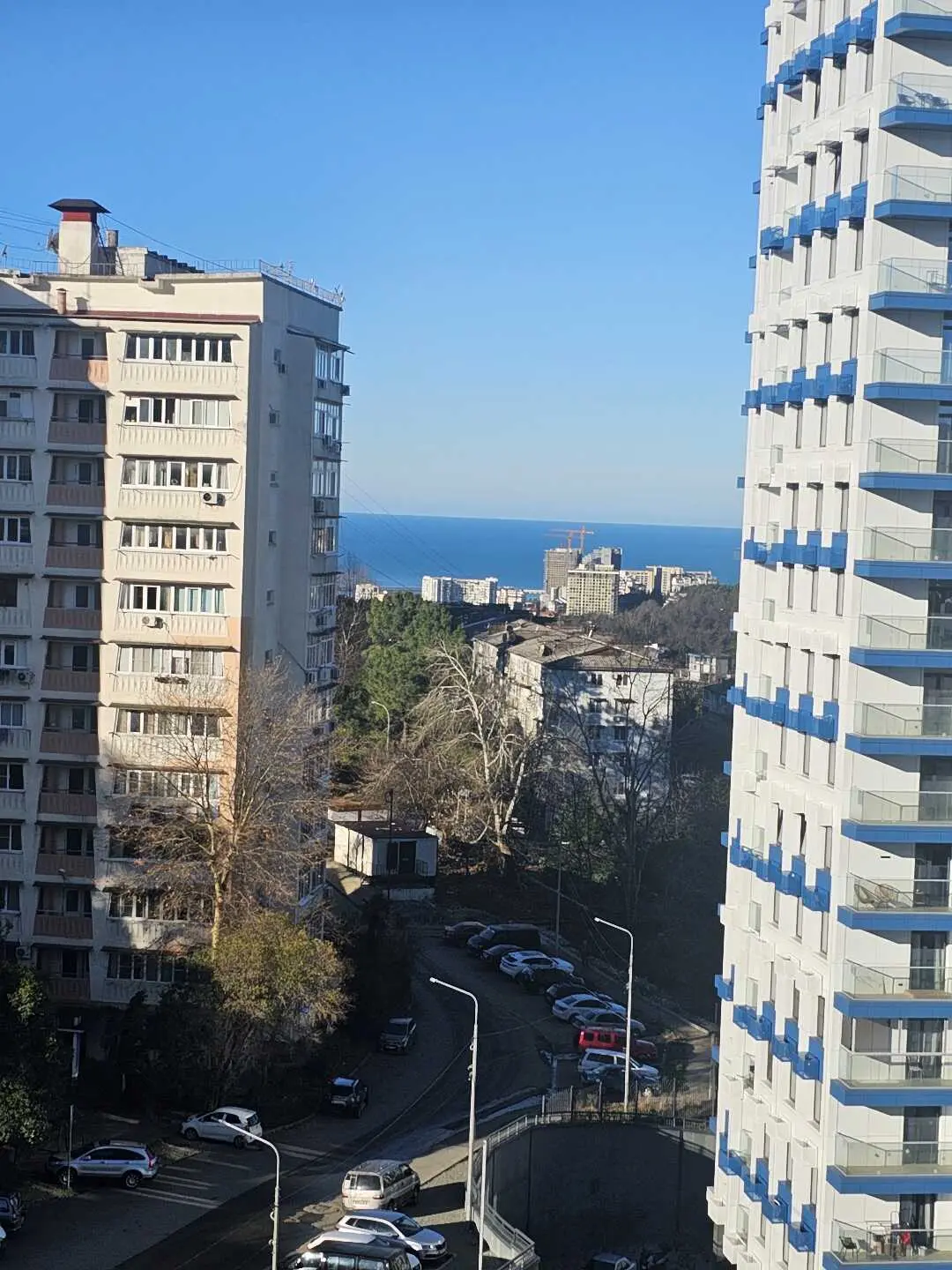 Сочи: Уютная студия с видом на море на Ясногорская 16/2к3