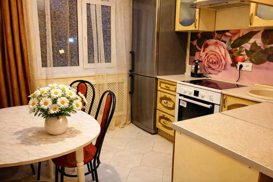 Воркута: Квартира Квартиркинъ на Ленина