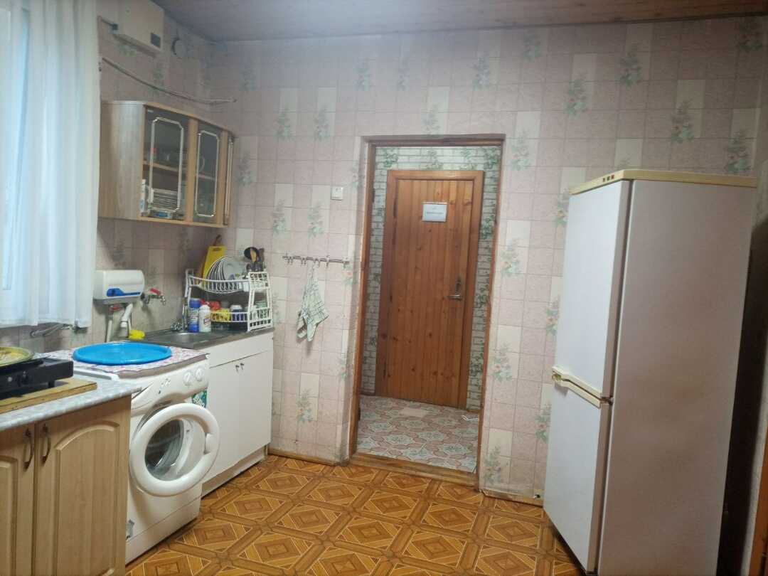 Кореиз: Двухкомнатная Квартира в частном секторе 500м от моря Курорт Ялта-Мисхор!