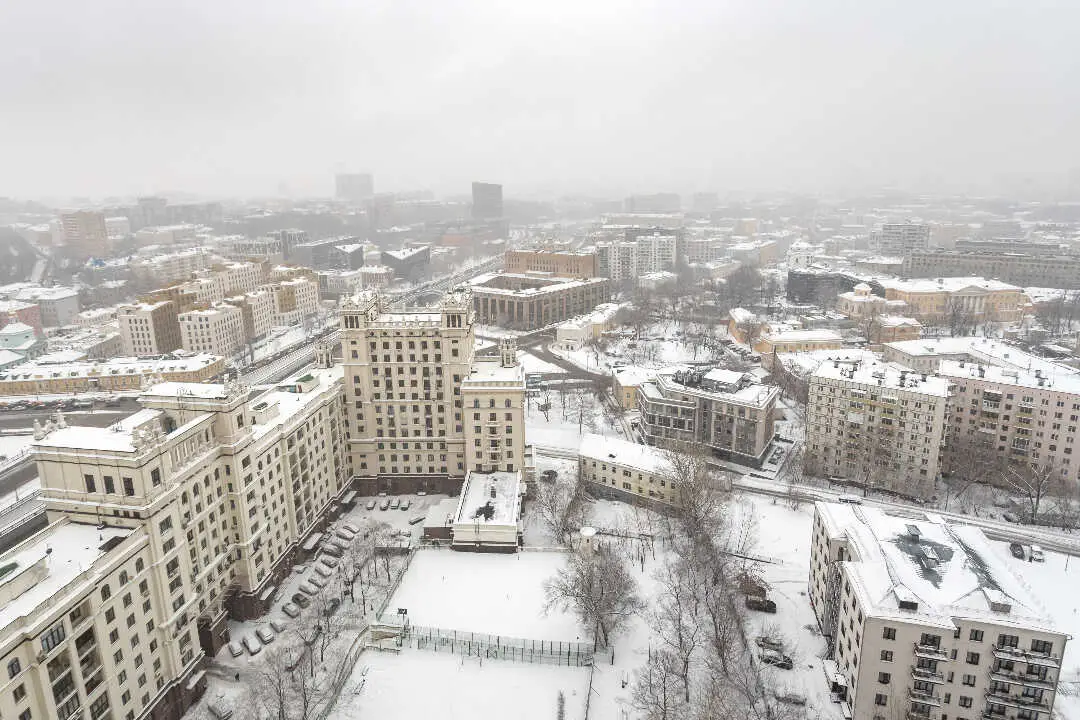 Москва: Улучшенные с Балконом и Гостиной